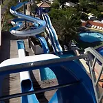 Les Mobilhomes Helvétiques 4 étoiles Mar Estang En Roussillon Campeggio Canet-en-Roussillon