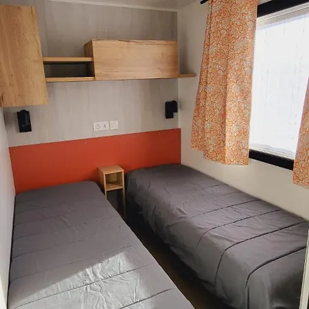 Les Mobilhomes Helvetiques 4 Etoiles Mar Estang En Roussillon Canet-en-Roussillon