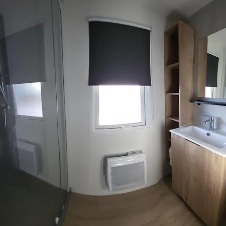 Les Mobilhomes Helvetiques 4 Etoiles Mar Estang En Roussillon