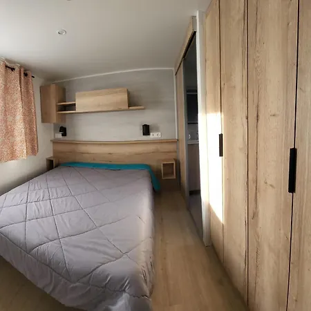Les Mobilhomes Helvetiques 4 Etoiles Mar Estang En Roussillon