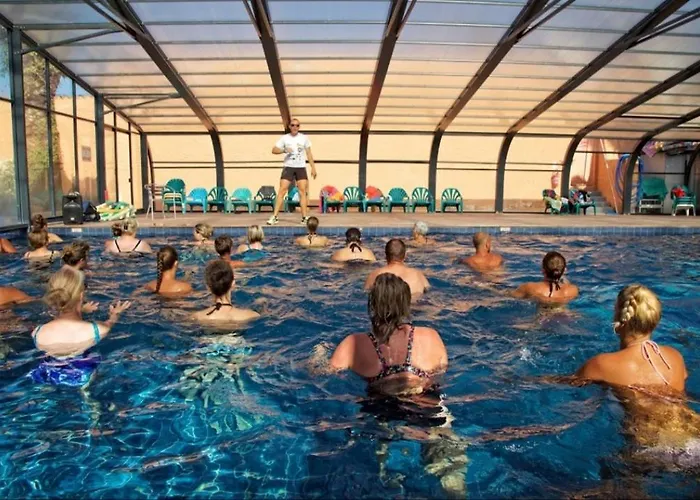 Les Mobilhomes Helvetiques 4 Etoiles Mar Estang En Roussillon Campsite *