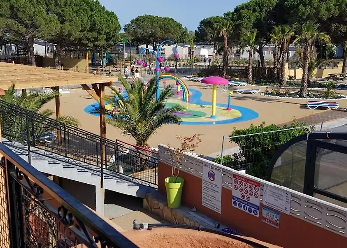 Les Mobilhomes Helvetiques 4 Etoiles Mar Estang En Roussillon *