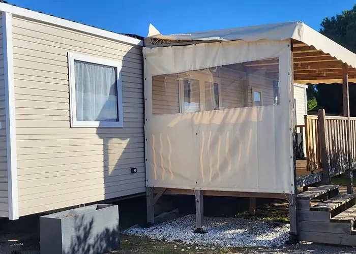 Les Mobilhomes Helvetiques 4 Etoiles Mar Estang En Roussillon Canet-en-Roussillon
