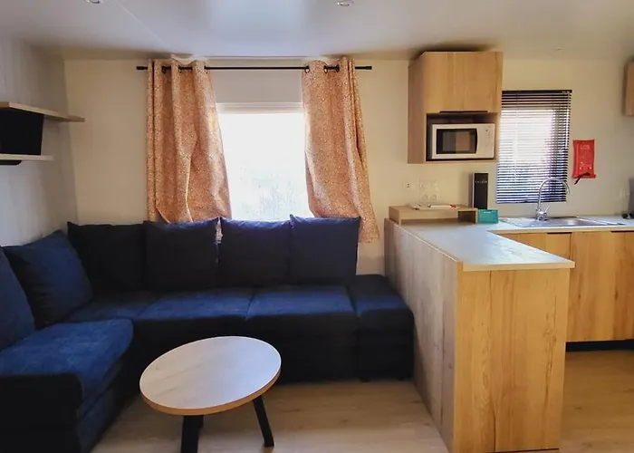 Les Mobilhomes Helvetiques 4 Etoiles Mar Estang En Roussillon Campsite Canet-en-Roussillon