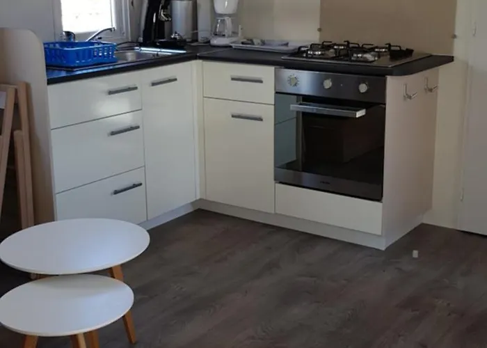 Campsite Les Mobilhomes Helvetiques 4 Etoiles Mar Estang En Roussillon Canet-en-Roussillon