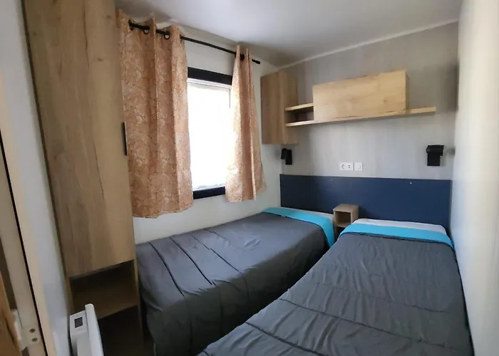 Les Mobilhomes Helvetiques 4 Etoiles Mar Estang En Roussillon * Canet-en-Roussillon